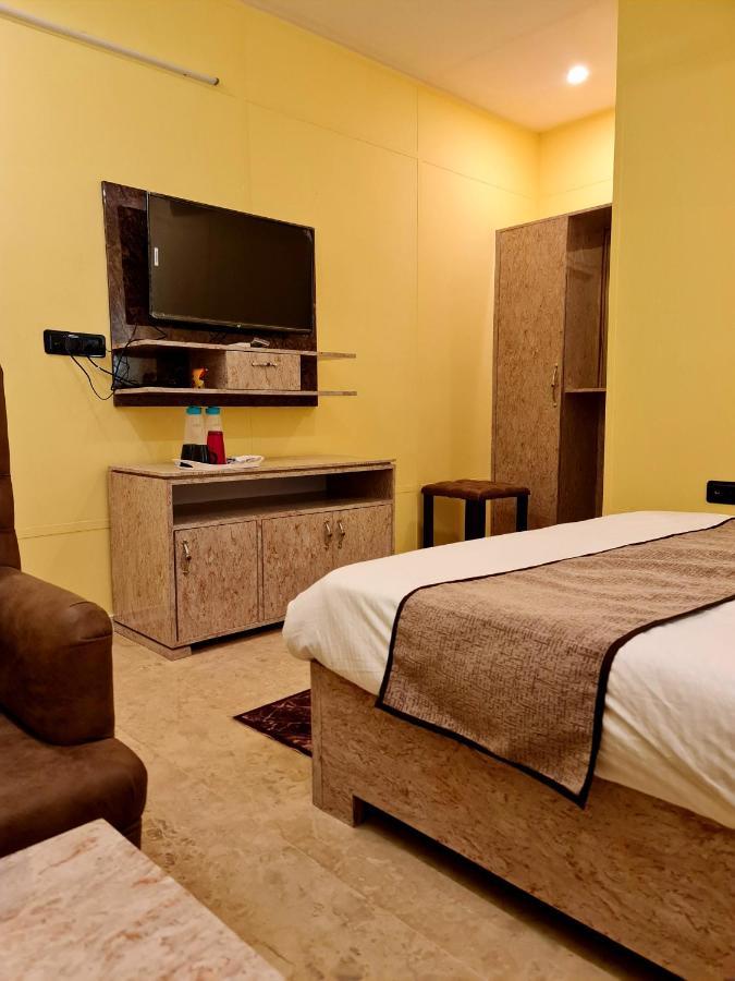 Hotel Aurelia Pearl Patna  Exterior photo