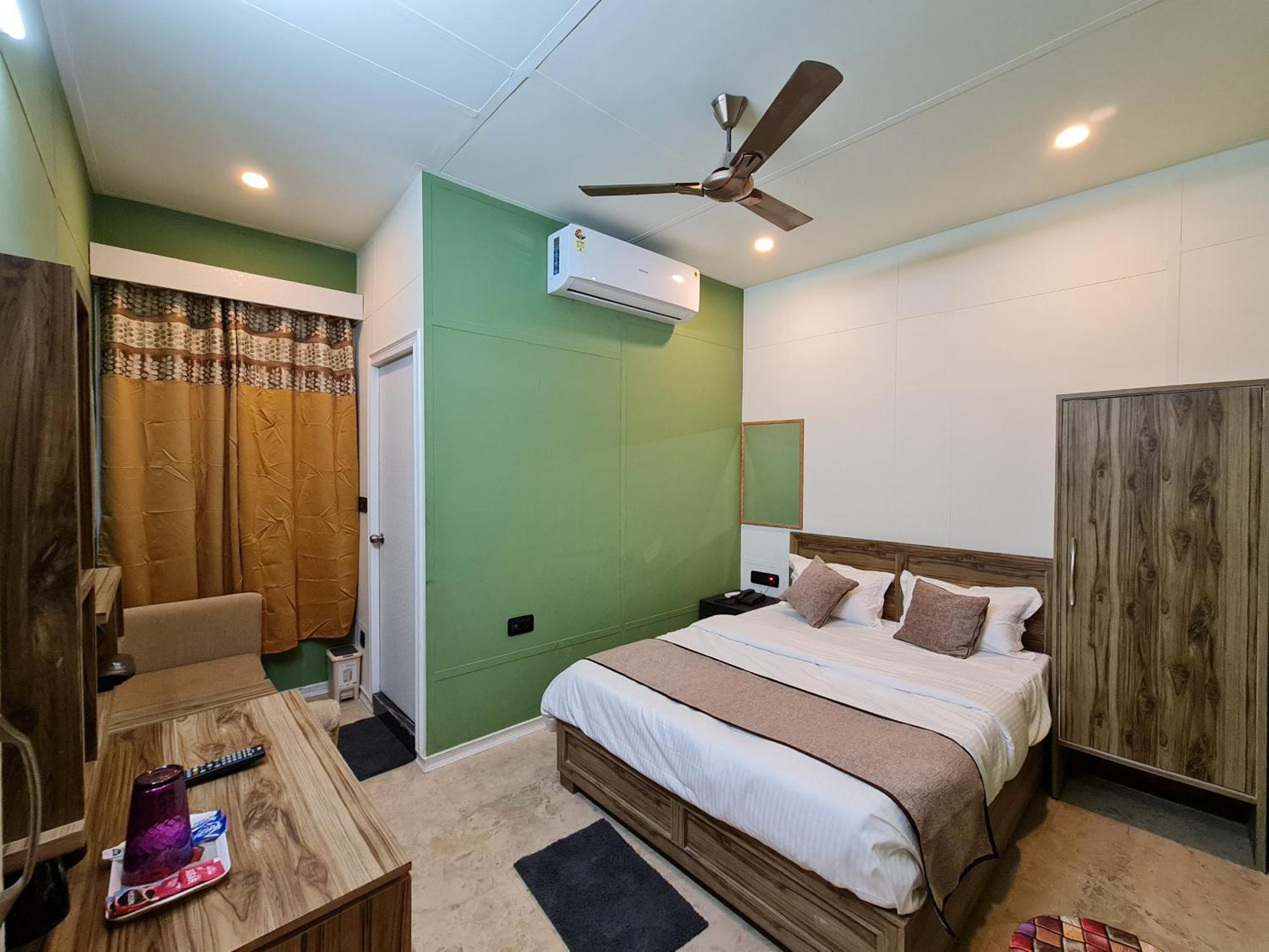 Hotel Aurelia Pearl Patna  Exterior photo